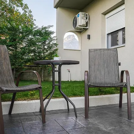 Meteora Vibes カランバカ