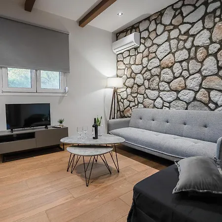 Villa Meteora Vibes